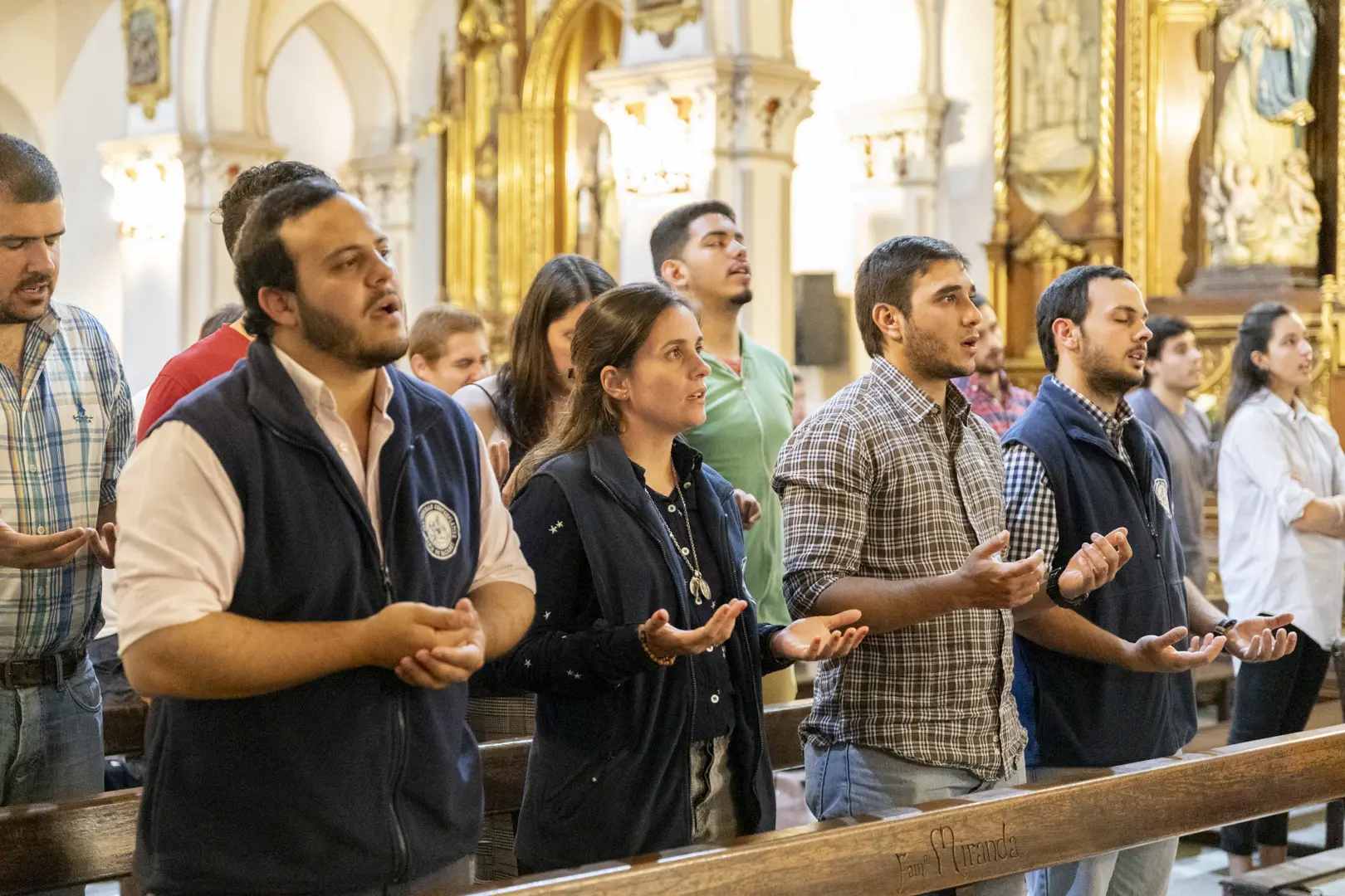 Dar agracias a Dios por sus dones. Fines de la Misa.