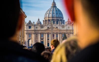 Las Romerías en el Mes de Mayo: Un Regalo a la Virgen