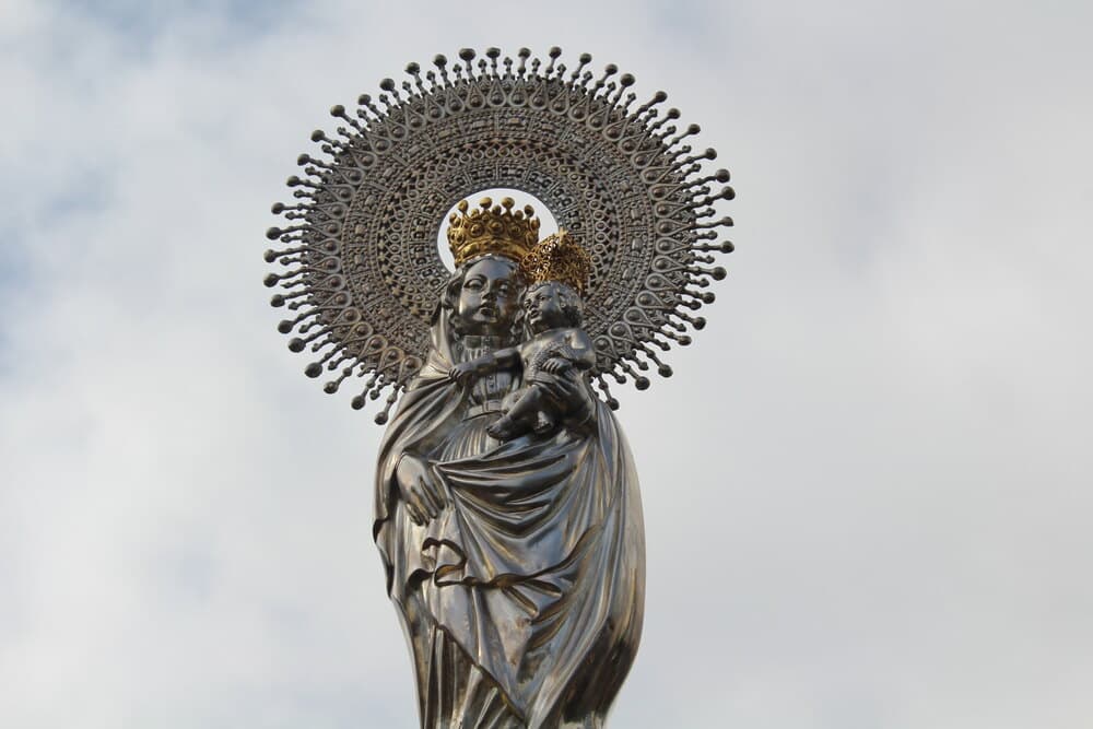 4 Datos Asombrosos de la Virgen del Pilar