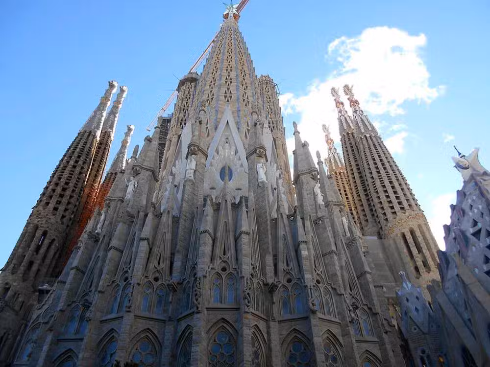 Sagrada Familia - Iglesias en Barcelona- Horarios de Misa