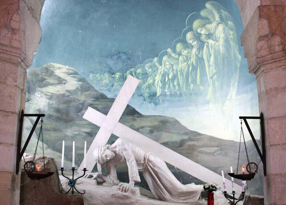 3. Capilla Armenia de la Primera Caída - Vía Dolorosa - Horarios de Misa