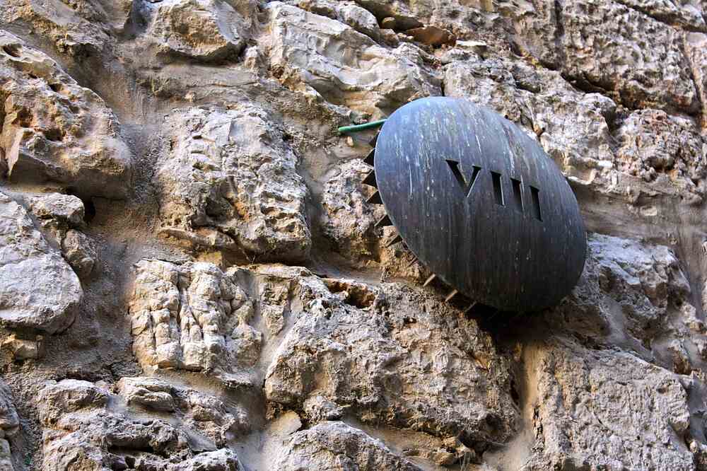 8. Monasterio Griego de San Charalambos- Vía Dolorosa - Horarios de Misa