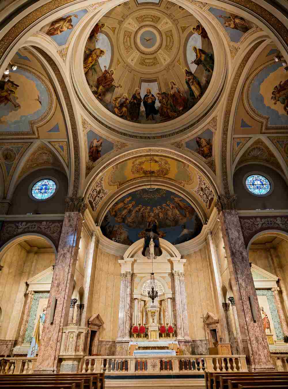 Iglesias Católicas en Nueva Jersey - Santuario de Santa Lucía - Horarios de Misa